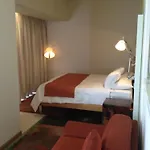 E-hotel Larnaca & Perivolia