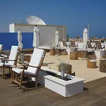 E-hotel Larnaca & Hotel
