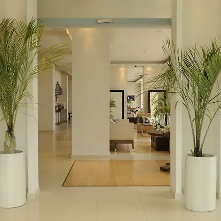 E-hotel Larnaca & Perivolia