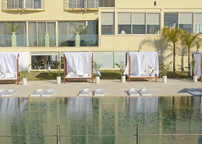 Hotel E-hotel Larnaca &