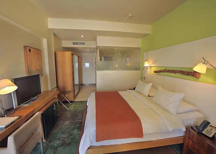 Hotel E-hotel Larnaca &