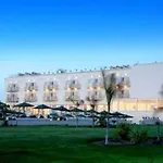 E-hotel Larnaca & Perivolia