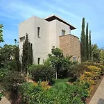 E-hotel Larnaca Resort&spa