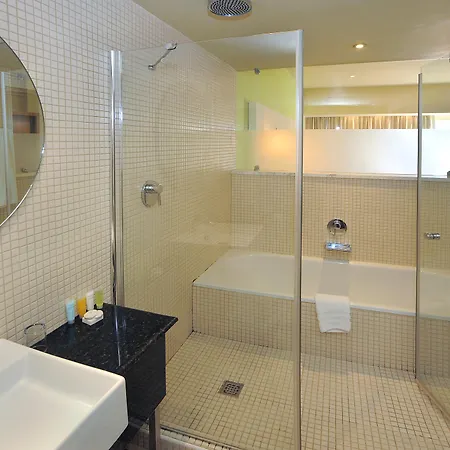 Hotel E-hotel Larnaca & 4*