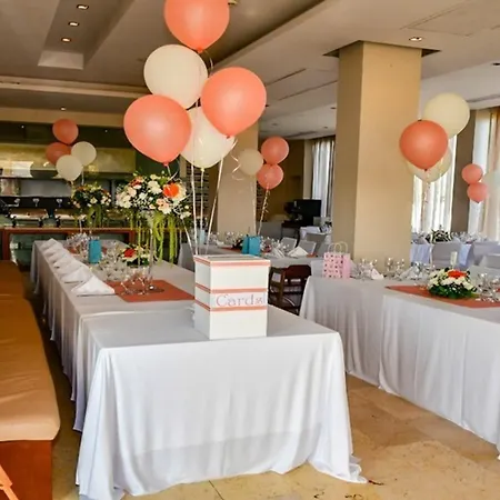 E-hotel Larnaca & Perivolia