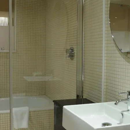 Hotel E-hotel Larnaca &