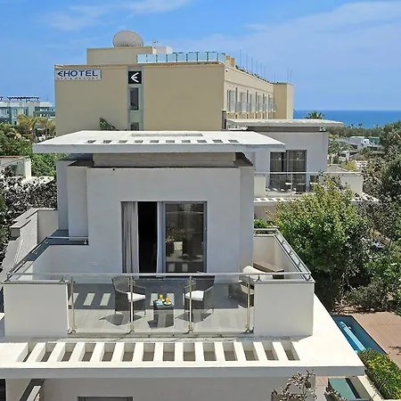 E-hotel Larnaca &