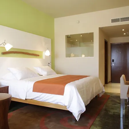Hotel E-hotel Larnaca & Perivolia