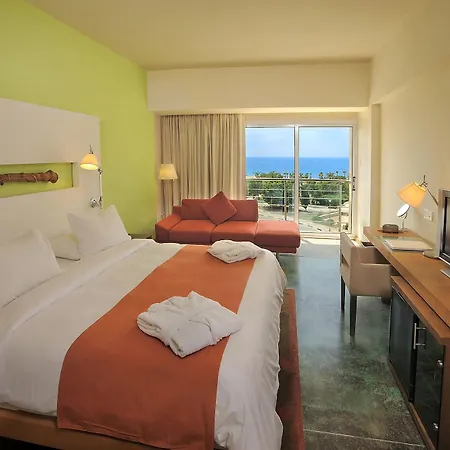 Hotel E-hotel Larnaca Resort&spa Perivolia