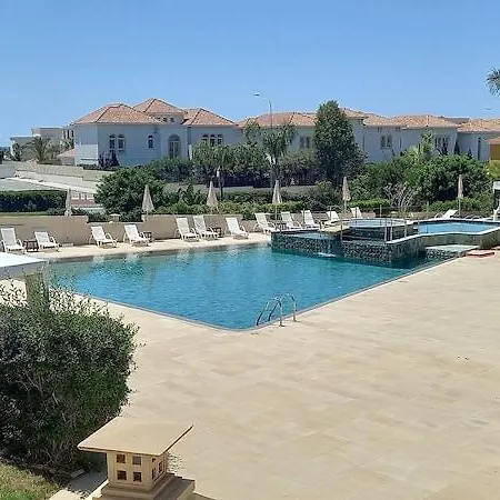 E-hotel Larnaca Resort&spa Hotel 4*