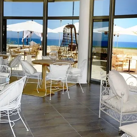 E-hotel Larnaca & Hotel Perivolia