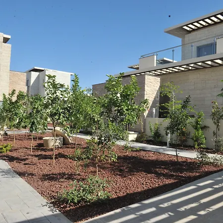 E-hotel Larnaca Resort&spa Perivolia