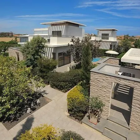 E-hotel Larnaca Resort&spa