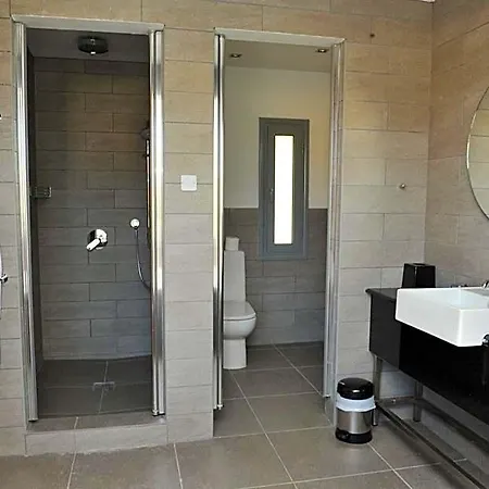 E-hotel Larnaca & Hotel Perivolia