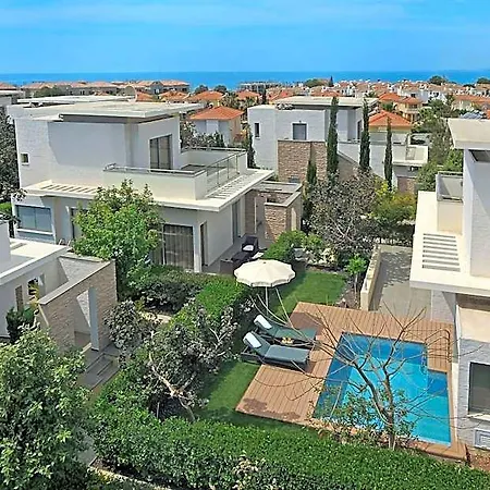 E-hotel Larnaca &