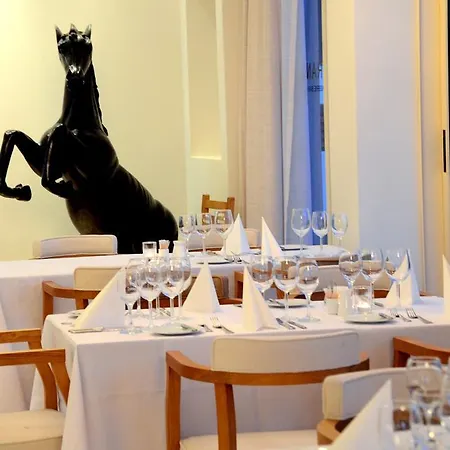 E-hotel Larnaca Resort&spa