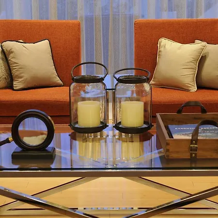 Hotel E-hotel Larnaca & 4*