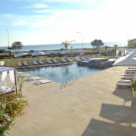 E-hotel Larnaca Resort&spa Hotel Perivolia