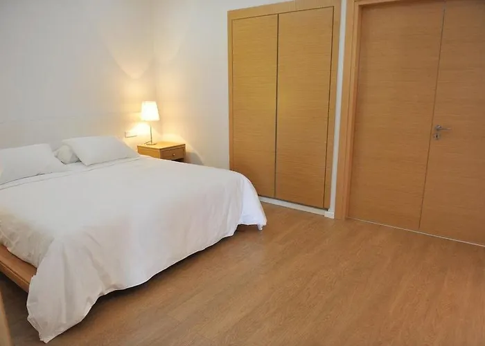 E-hotel Larnaca & Perivolia