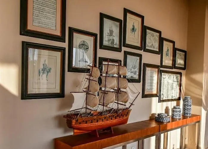 E-hotel Larnaca & Hotel 4*