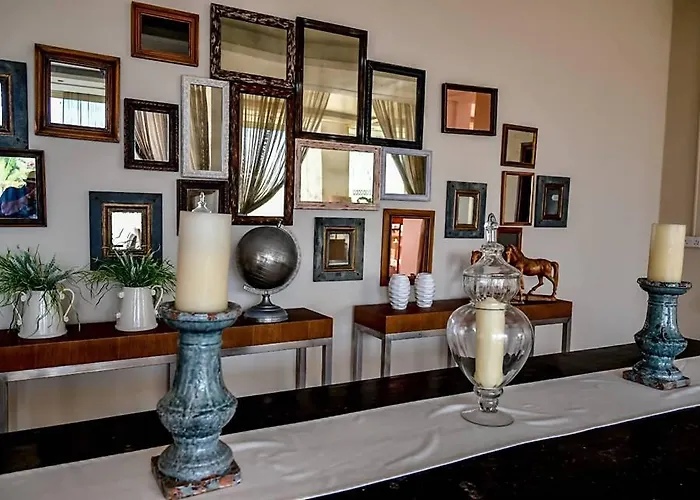 Hotel E-hotel Larnaca & Perivolia