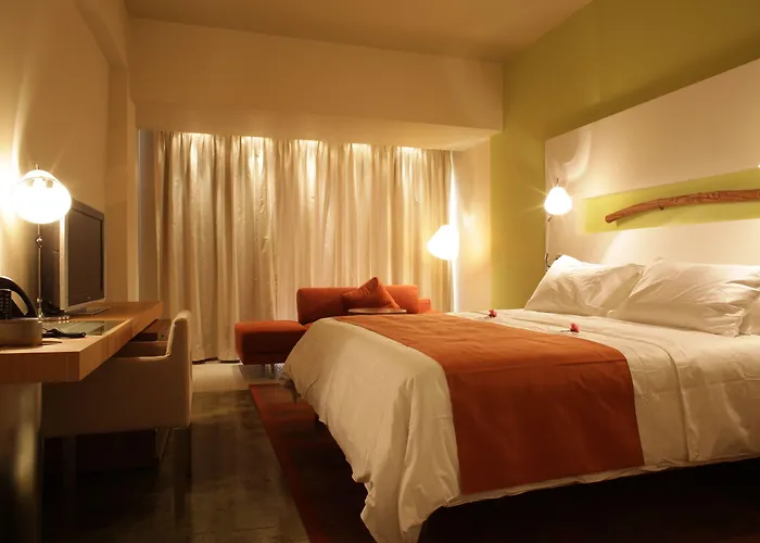 E-hotel Larnaca & Hotel Perivolia