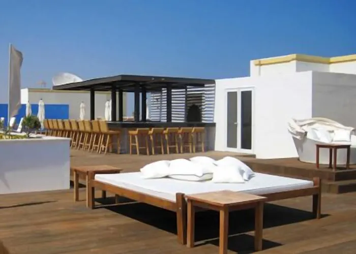 Hotel E-hotel Larnaca &